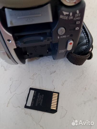 Видеокамера sony handycam