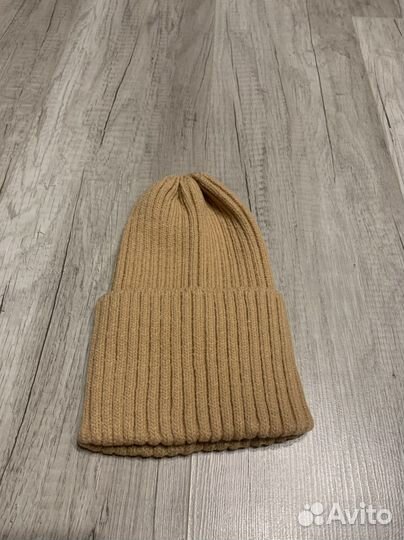 Шапка женская вязаная