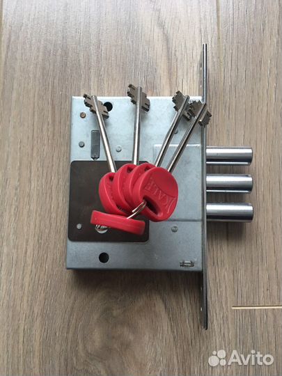 Дверной замок сейфовый.kale.новый
