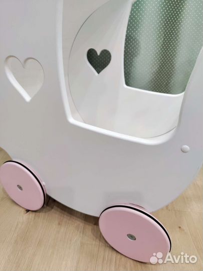 Детская коляска для кукол