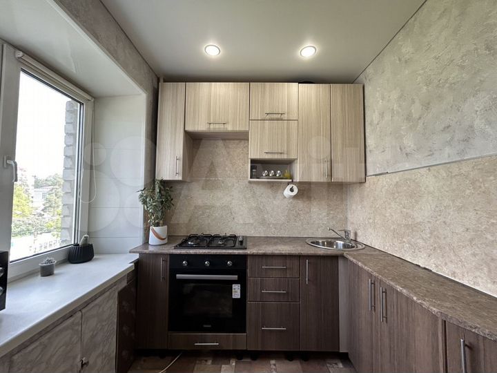 2-к. квартира, 50,6 м², 4/5 эт.