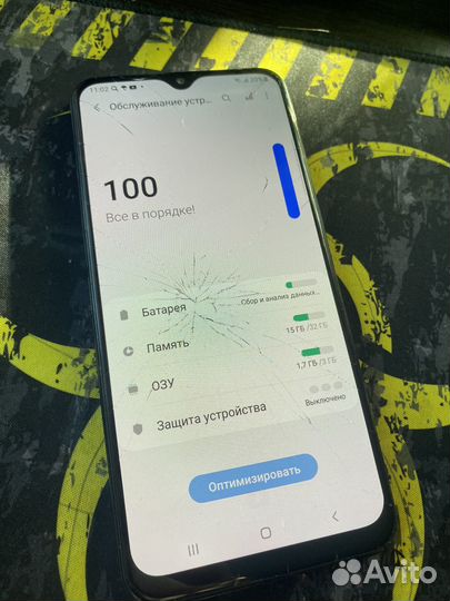 Samsung Galaxy A20, 3/32 ГБ