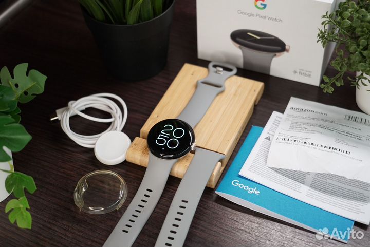 Часы Google Pixel Watch (Wi-Fi, Champagne Gold)