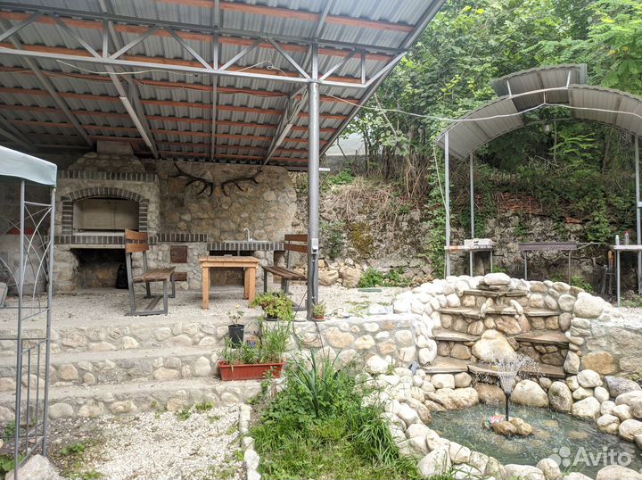 Беседка с мангалом, тандыром и печью под казан