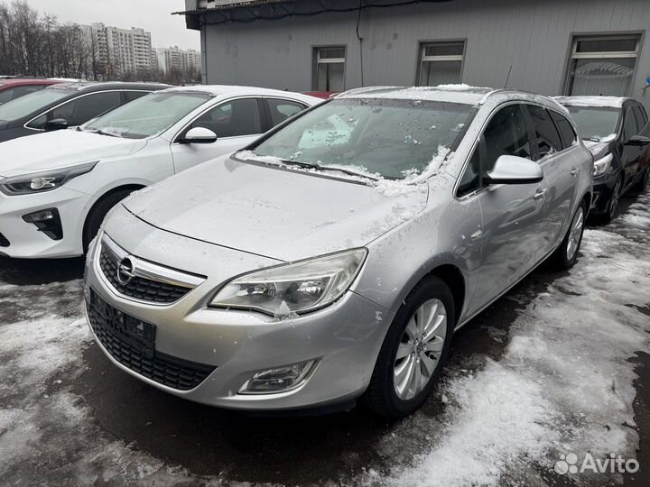 Opel Astra 1.4 МТ, 2012, 161 000 км