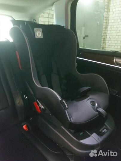 Детское автокресло isofix +база для крепления