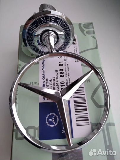 Эмблема Mercedes в капот, прицел