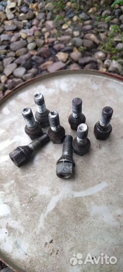 Болты колесные ваз