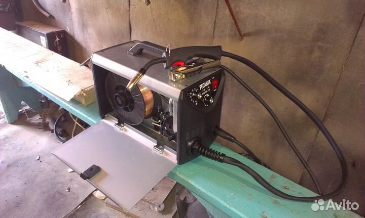 В аренду Сварочные аппараты 220V, резаки газовые