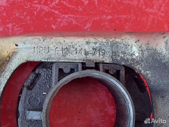 Вилка сцепления Audi A4 B5