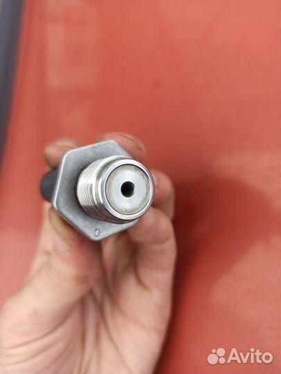 Датчик давления топлива с топливной рампы Bosch