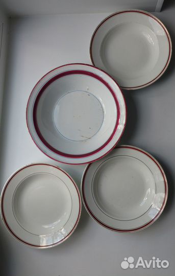 Комплект блюдо Кузнецова на Волхове + 3 тарелки
