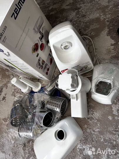 Комбайн мясорубка