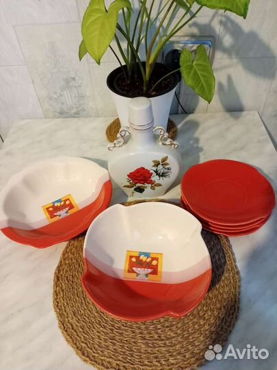 Набор столовой посуды