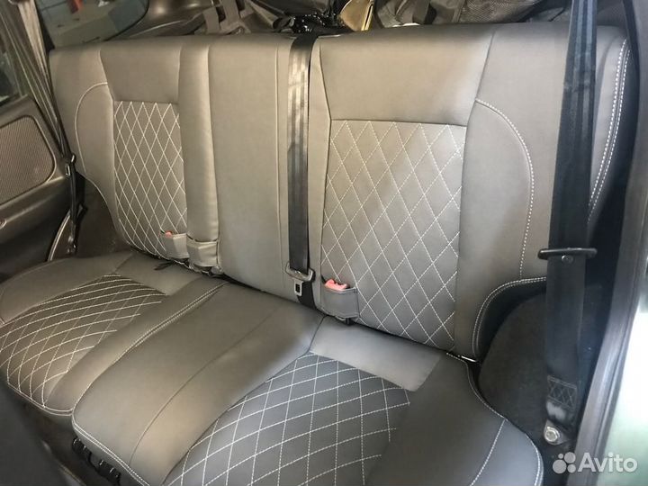 Чехлы на Niva Travel