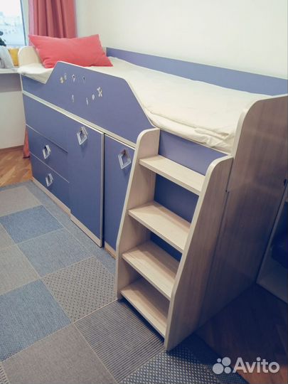 Мебель для детской комнаты бу