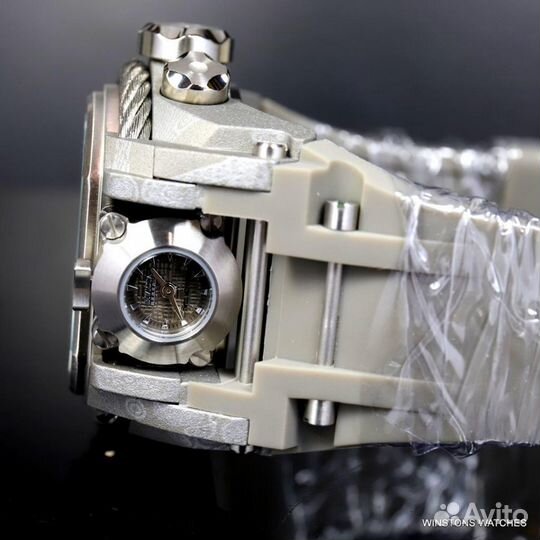 Часы Invicta Reserve Bolt Zeus Magnum Мужские