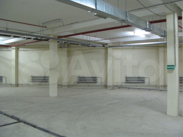 Машиноместо, 20 м²