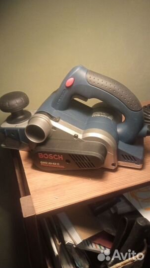 Рубанок bosch GHO 40-82 C Professional