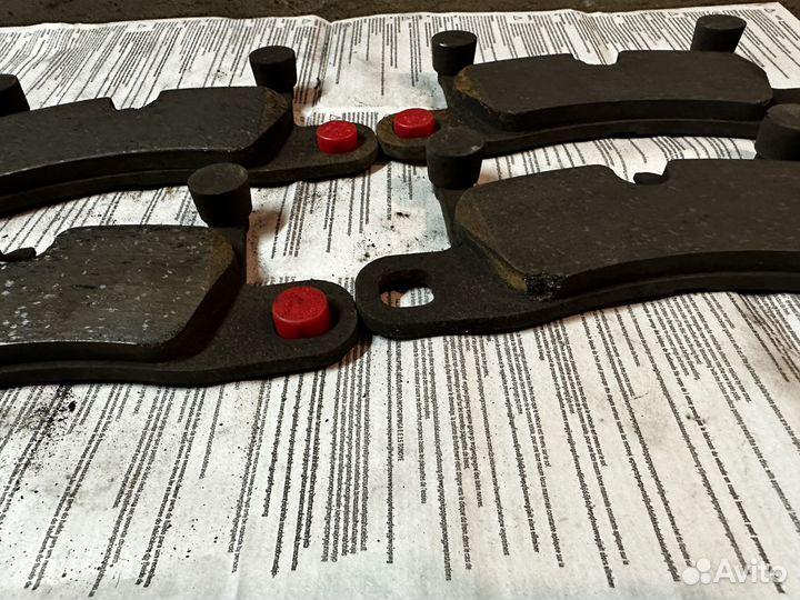 Тормозные диски и колодки