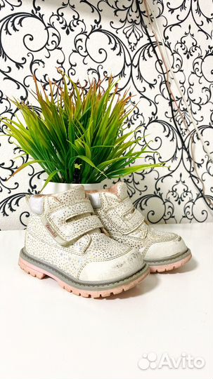 Ботинки демисезонные для девочки 21 размер