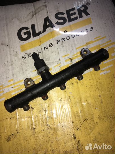 Топливная Рампа Ford Kuga 2.0D Peugeot