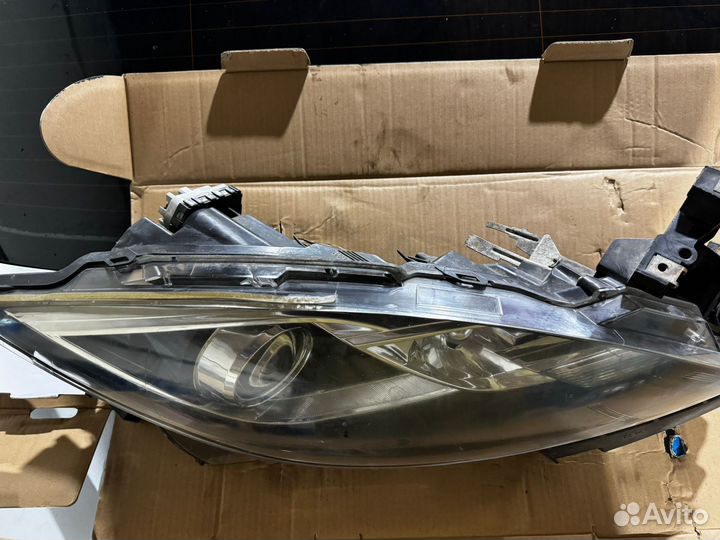 Фары правая левая mazda 6 gh