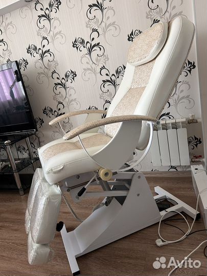 Кресло педикюрное электрическое