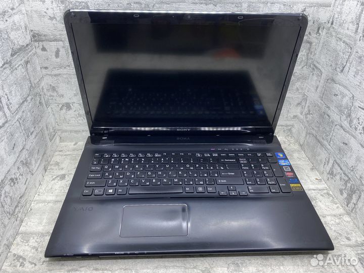 Ноутбук Sony SVE171A11V