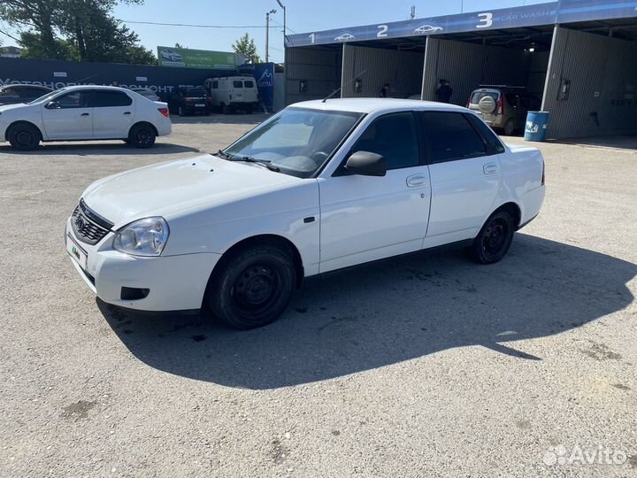 LADA Priora 1.6 МТ, 2015, 260 000 км