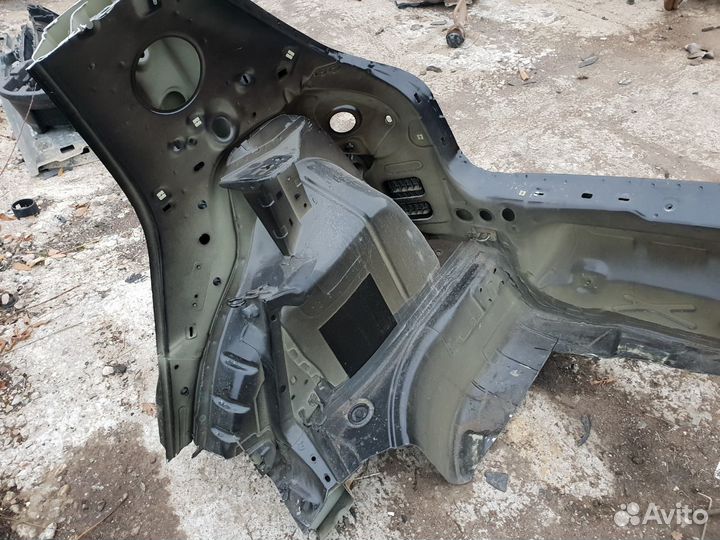 Крыло заднее правое четверть skoda fabia 2 фабия