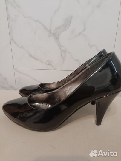 Туфли женские 39 размер