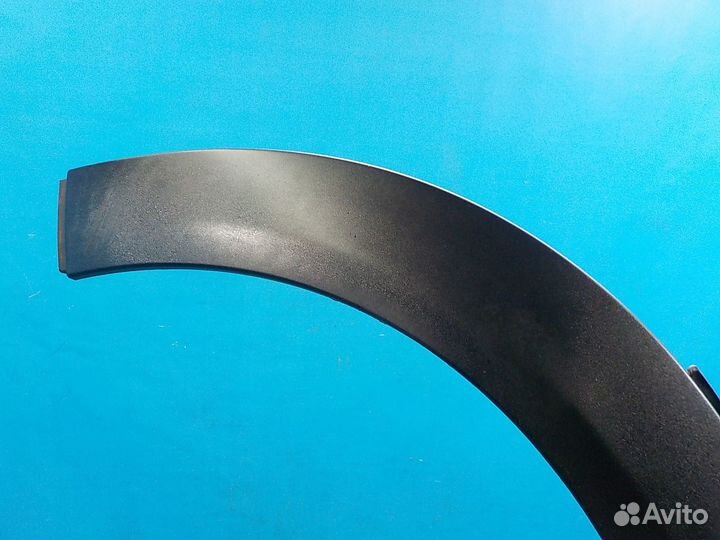 Накладка крыла переднего правого Mini Cooper Clubm