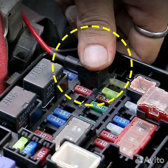 Передняя подсветка Toyota Land Cruiser 200