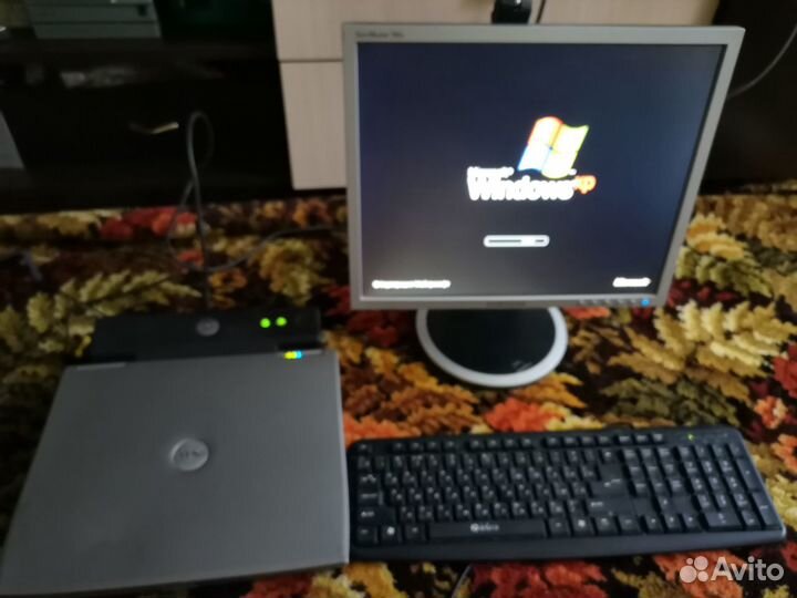 Ноутбук Dell latitude D600