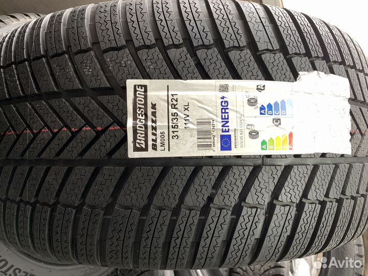 Колеса BMW X5 G05 / X6 G06 Style 741 Balck Vision