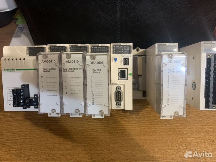 Програм. контроллер Schneider bmxp342030 PLC