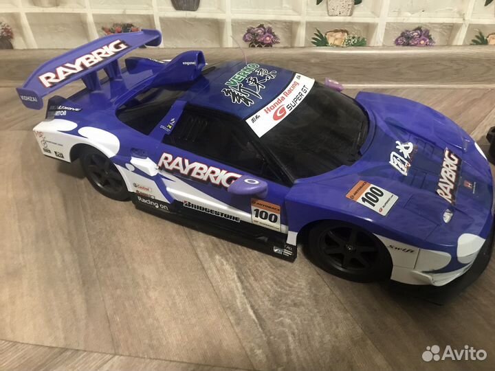 Радиоуправляемая машина