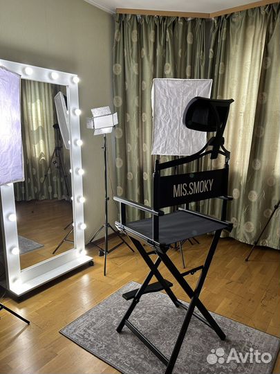 Визажист Бровист Стилист