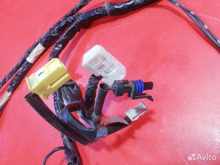 Проводка салона правая Nissan Navara D40M YD25ddti