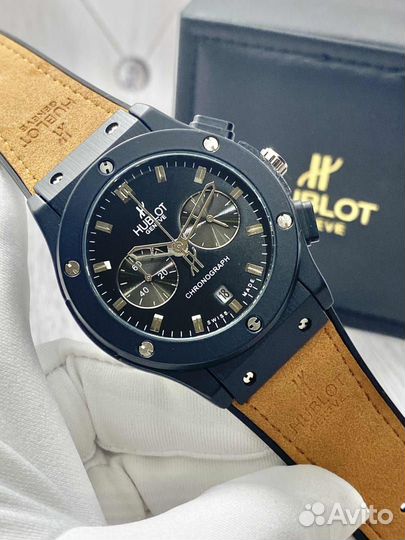 Часы Hublot