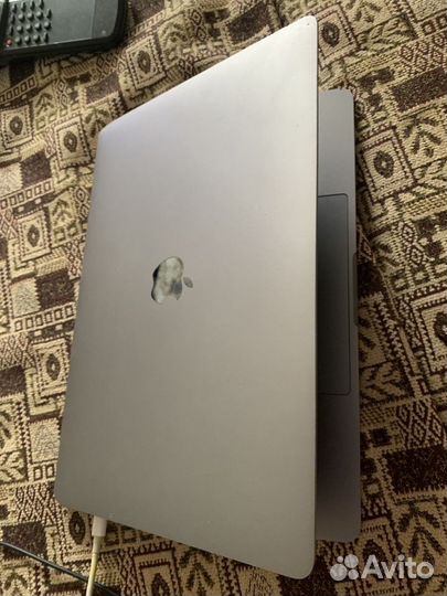 Macbook pro 13 2017 128gb