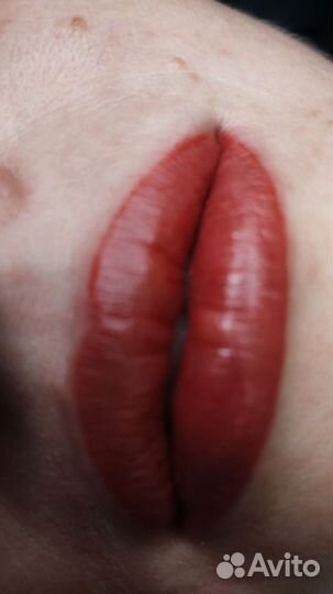 Перманентный макияж бровей, губ, век