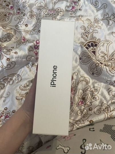 Коробка от iPhone 11