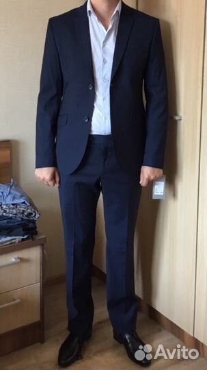 Новый мужской костюм темно-синий классический