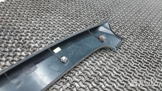 Спойлер 3-5-й двери toyota auris E150 (AML04GQ01)