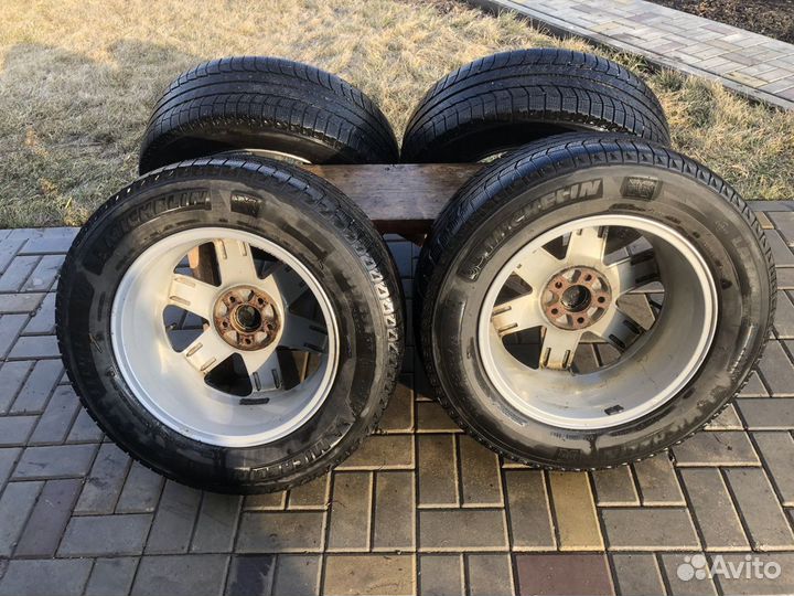 Michelin Latitude X-Ice 235/65 R17 108