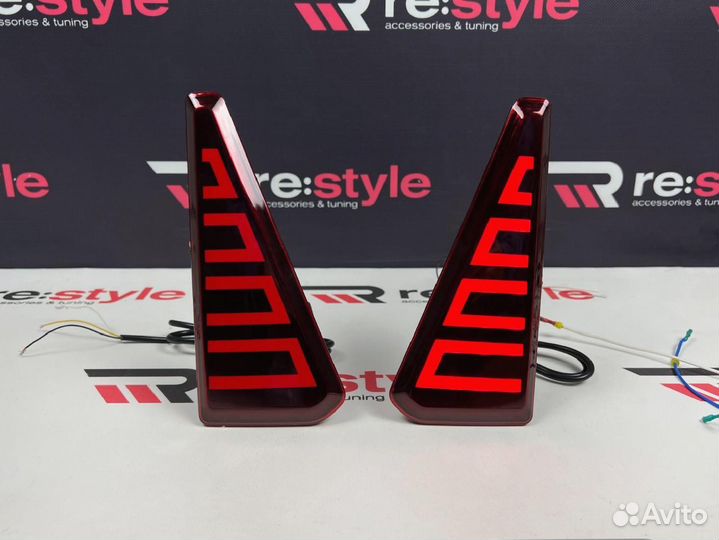 Фонари в задний бампер Toyota Esquire 80 Led S2507