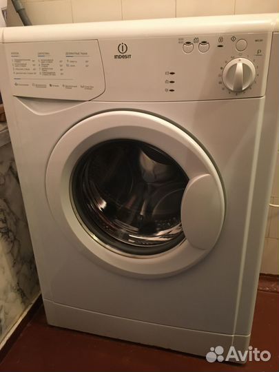 Стиральная машина автомат Indesit