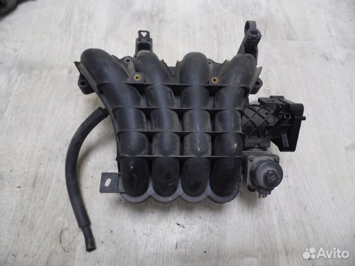 Colt Коллектор впускной Mitsubishi Colt (Z3) 2003